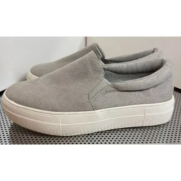 Soda Women's Gray Suede Slip-On Sneakers Shoes Size 6 - Picture 4 of 7